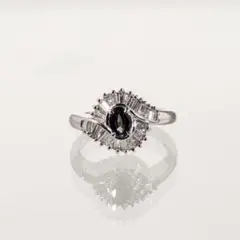 エメラルドD1.009ct メレダイヤモンド1.384ct Pt900 リング - メルカリ