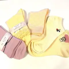 新品未使用品レディースソックス5足セット サイズ23〜25cmイエロー、ピンク系