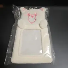 ケアベア　ダイソー　カードケース　ホワイト
