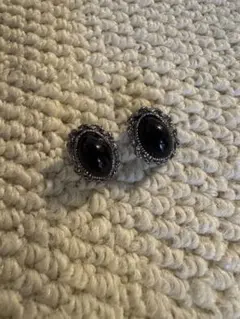 オニキス　ピアス