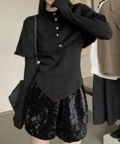 ケープ付きニットトップス