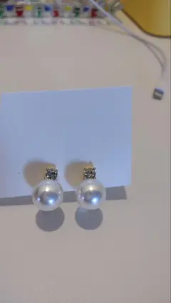 ホワイトパール クリスタル イヤリング