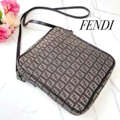 FENDI フェンディ　ズッカ柄　キャンバスxレザー　ショルダーバッグ　肩掛け
