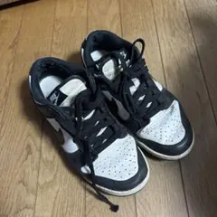 NIKE スニーカー ブラック ホワイト ローカットのサムネイル