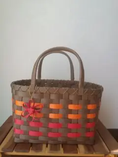 ★ハンドメイド　かごバッグ★　お出かけかごバッグ　エコクラフトバンド　春夏秋冬