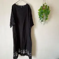 【1600】 Lm 猫　黒　ワンピース　麻　半袖　薄手　夏　秋