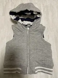 ベビーギャップ　リバーシブル　中綿ベスト　90