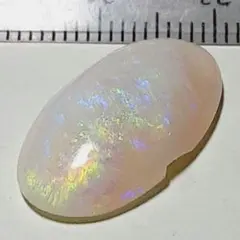 8095　裏カケ　ハンドクラフトに　艶照り　天然オパール