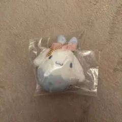 サンリオ　シークレットマスコットホルダー　イースターラビット　シナモロール