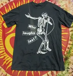 UNIQLO Barbara Kruger Tシャツのサムネイル