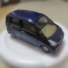 トミカ ダイハツ ムーヴ　絶版ミニカーです。のサムネイル
