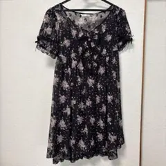 LEST ROSE 黒花柄半袖ミニワンピース