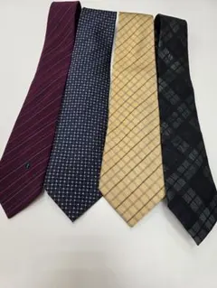 美品　ブランド　ネクタイ 4本セット 多彩なデザイン