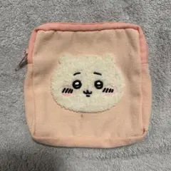 【ちいかわ】　ちいかわ　もこもこポーチ2
