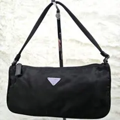 PRADA ブラック ドローストリングバッグ 巾着バッグ - メルカリ