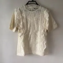 総レース 半袖 トップス ベージュ ドゥロワー - メルカリ