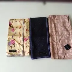 バーバリー。ハンカチ3点セット。