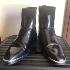 ブラック サイドゴアブーツ