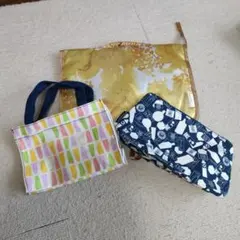 けんちゃん様専用　ロクシタン　ノベルティポーチなど3点セット