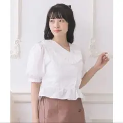 【新品未使用品】ems アシメントリーフリル　トップス　ブラウス