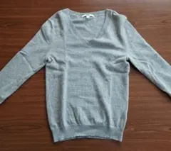 UNIQLO　カシミヤセーター