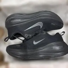 NIKE ウィメンズ ボメロ プラス VOMERO PLUS 23.5のサムネイル