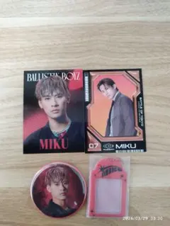 BALLISTIK BOYZ MIKU カード バッジ フォトフレームセット