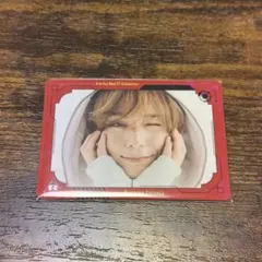 新品　Ryosuke Yamada 山田涼介 ビジュアルカード トレカ レッドのサムネイル