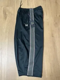 2026年最新】needles トラックパンツ グリーンの人気アイテム - メルカリ