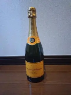 2026年最新】ヴーヴクリコ イエローの人気アイテム - メルカリ