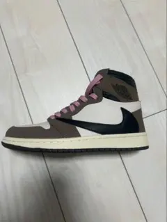 NIKE Air Jordan 1 ハイカット ブラウン ピンクのサムネイル