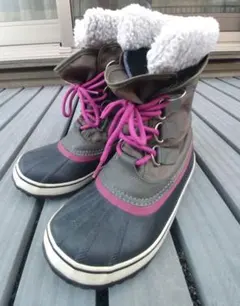 SOREL ファー付きスノーブーツ 24.0cm