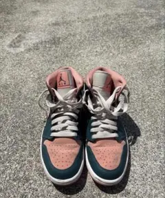 Nike ハイカットスニーカー ダークグリーン/ピンク