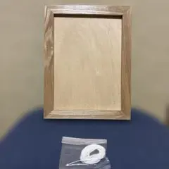 新品　木製写真立て　A4 壁掛け　紐付き