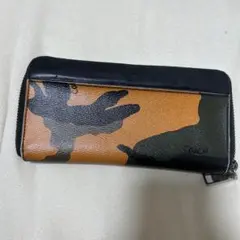 COACH カモフラージュ柄 長財布