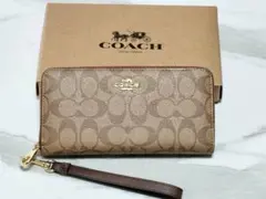コーチ　財布　カーキブラウン
