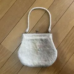 ビーズ刺繍フラワークラッチバッグ