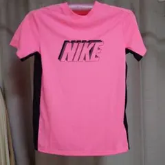 NIKE ピンク メッシュシャツのサムネイル