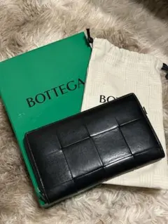 BOTTEGA VENETA カセット　ジップアラウンドウォレット　長財布