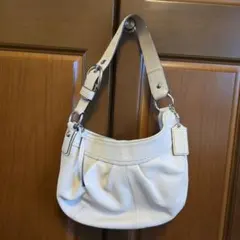 Coach ショルダーバッグ ホワイト