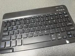 ワイヤレスキーボード コンパクト
