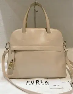 【美品】FURLA 新型　パイパー M ハンドバッグ　2way ベージュ