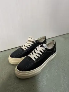 S.W.C. ブラックスニーカー