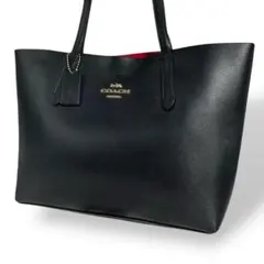 美品　コーチ　大容量　A4収納可能　トートバッグ　肩掛け　ブラック　黒　レザー