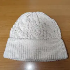【未使用】ケーブル編みニット帽 56〜59cm ホワイト