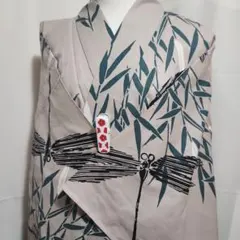 浴衣　裄67 身丈148 コシノジュンコ　幾何学　黒　モダン　シック　大人 浴衣 裄67 身丈148 コシノジュンコ 幾何学 黒 モダン シック 大人