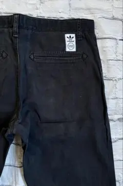 アディダスadidas ボタンフライノータックチノ34インチ 中古
