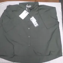 n'Or LABEL 半袖 ブラウス カーキ 新品 バックフリルデザインのサムネイル