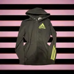 adidas ブラック フルジップパーカー