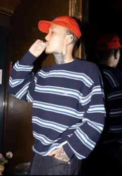 期間限定値下げ　KEBOZ BORDER KNIT SWEATER